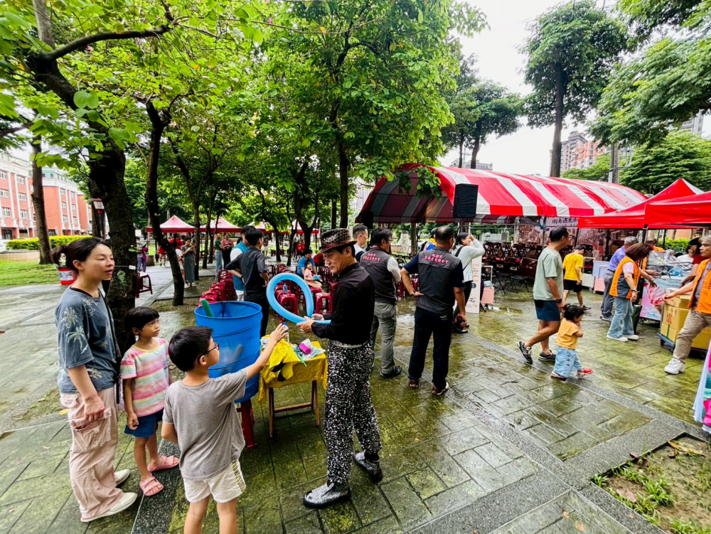 LINE_ALBUM_街角主題活動_260710_17