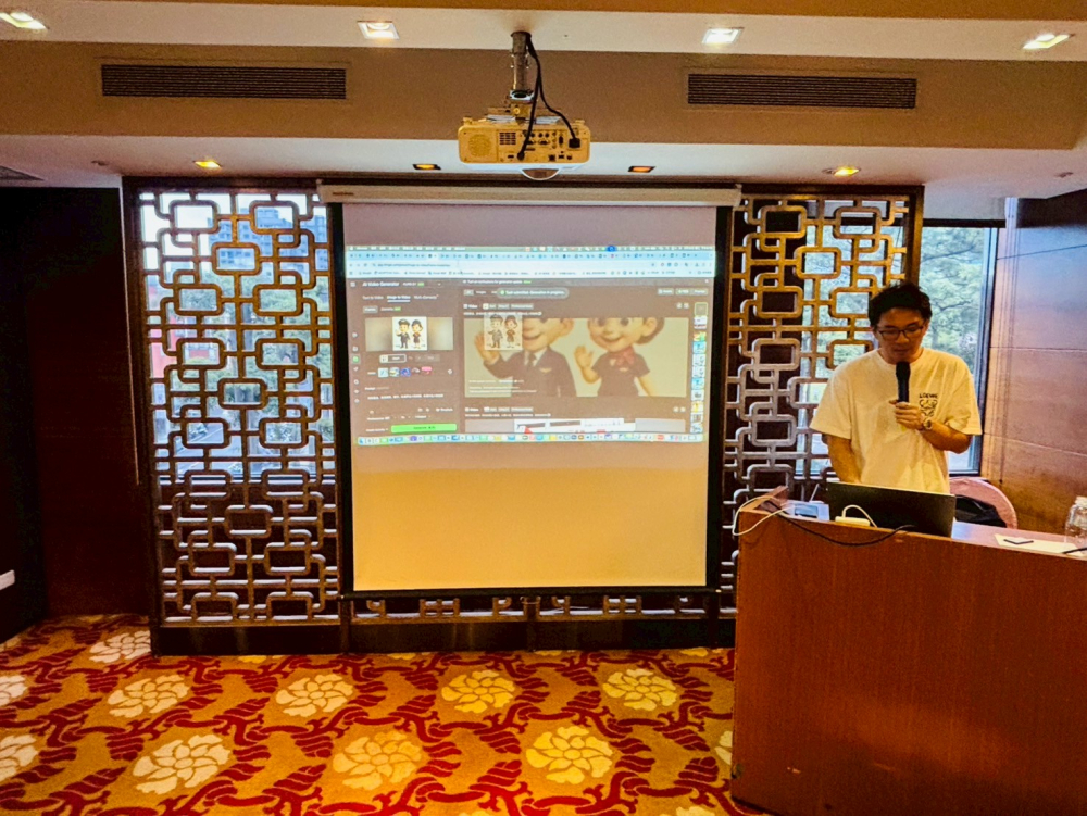 LINE_ALBUM_820商圈課程_250915_4