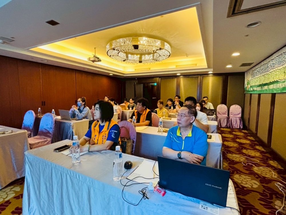 LINE_ALBUM_820商圈課程_250915_59