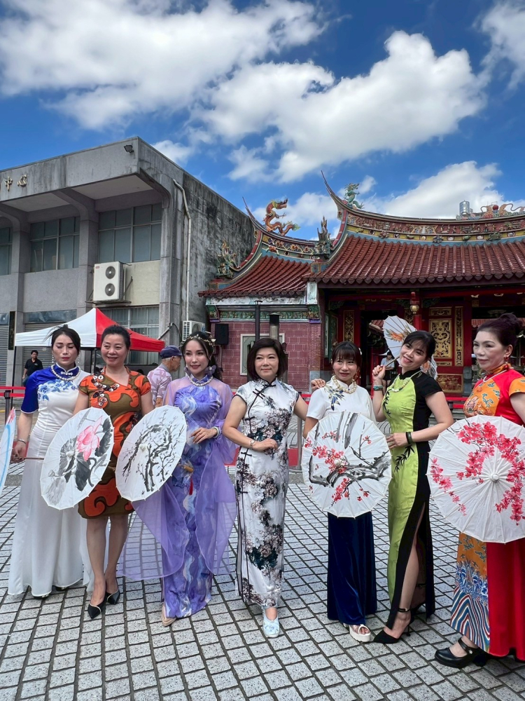 LINE_ALBUM_0927旗袍日_250928_12